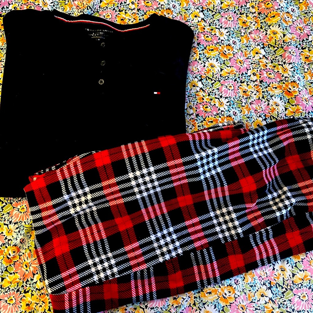 Tommy Hilfiger- small -PJ set